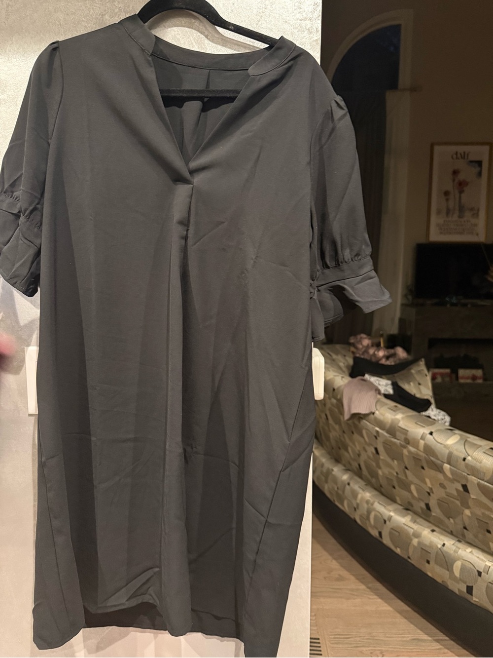 SHEIN Black Simple Dress with Tag Detail